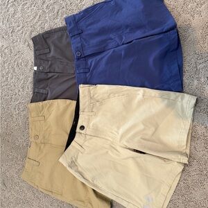 Set of 4, Under Armour and Vineyard Vines Shorts in Blue, Gray, and Tan